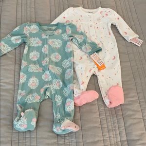 (2) 6 month Fleece Sleep & Plays